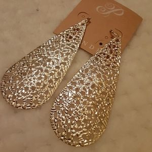 Ciara Plunder Earrings